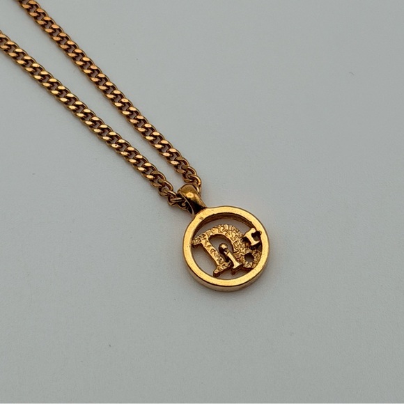 Christian Dior Vintage CD Medallion Necklace Gold - Picture 2 of 5
